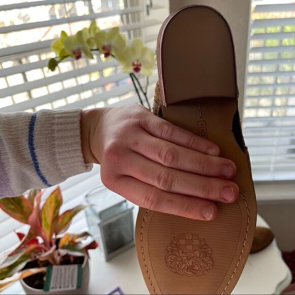 COPY - Vince Camuto Brown Suede Buckle Block Heel Boots/Booties womens 8 - Picture 6 of 9